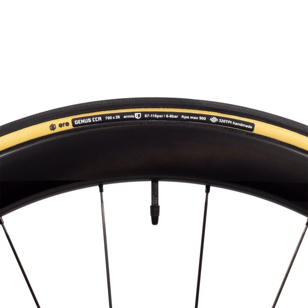 ERE GENUS CCR CLINCHER PRO 320TPI 700X28C, SKINWALL