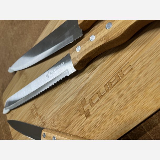 Cube sk&aelig;rebr&aelig;t knivs&aelig;t