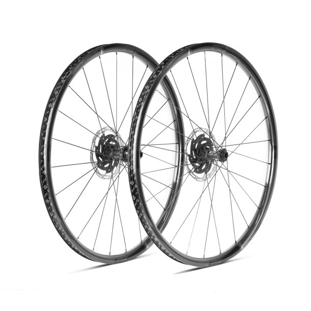 ERE Tenaci GT25 Carbon Wheelseet SHI Microspline BLK/BLK